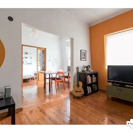 Apartment Shutterbug, Typical Lisbon